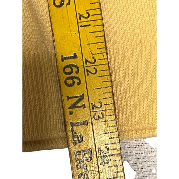 Top - Picture 14 of 16